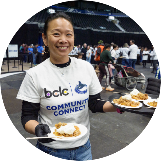 Volunteer at the Nourish the Neighbourhood event